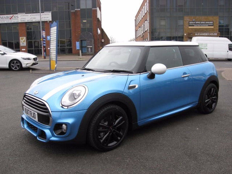 MINI HATCH COOPER