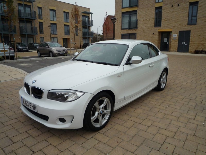 BMW 1 SERIES