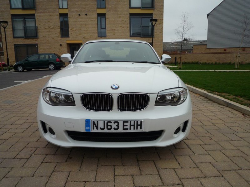 BMW 1 SERIES