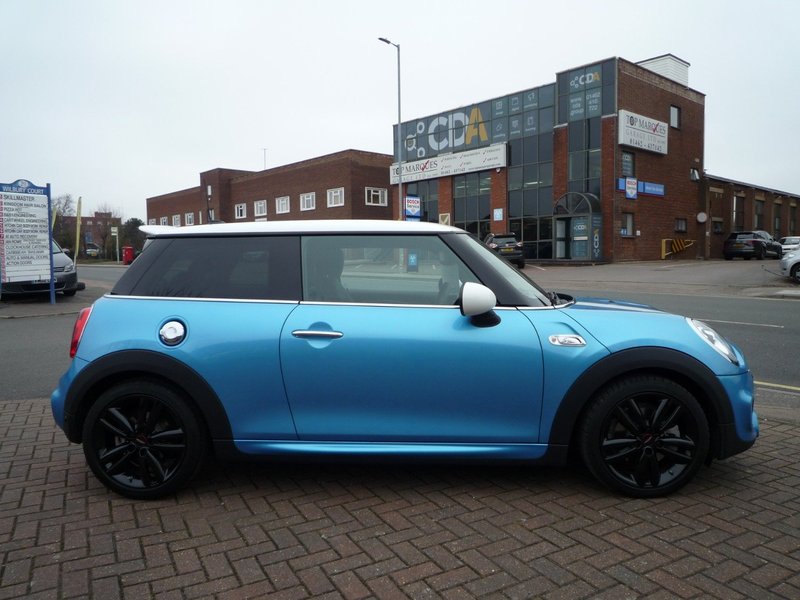 View MINI HATCHBACK 2.0 Cooper S Sport Auto 