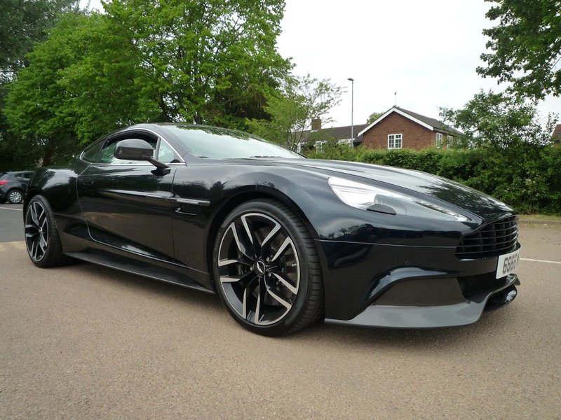 ASTON MARTIN VANQUISH