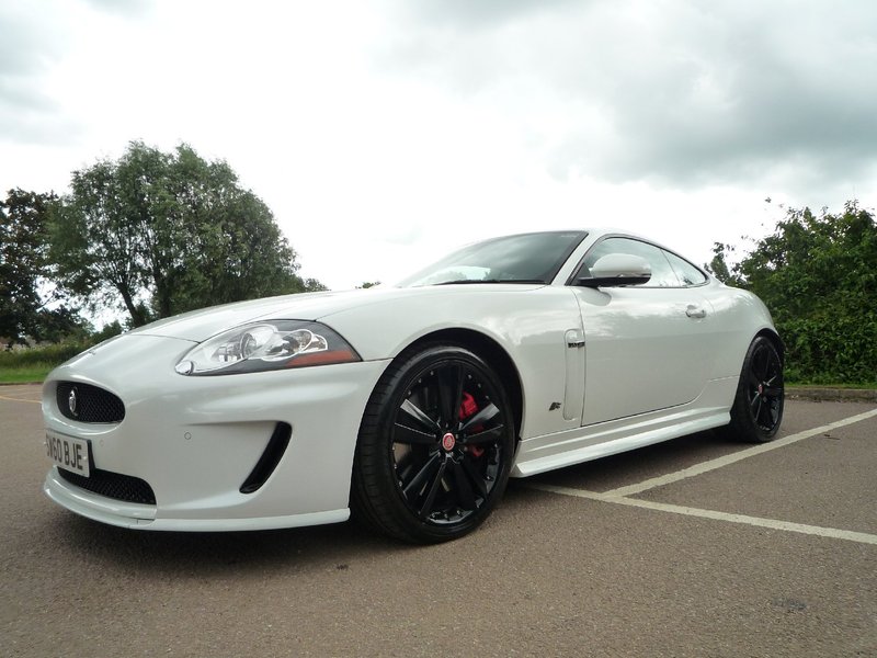 JAGUAR XKR