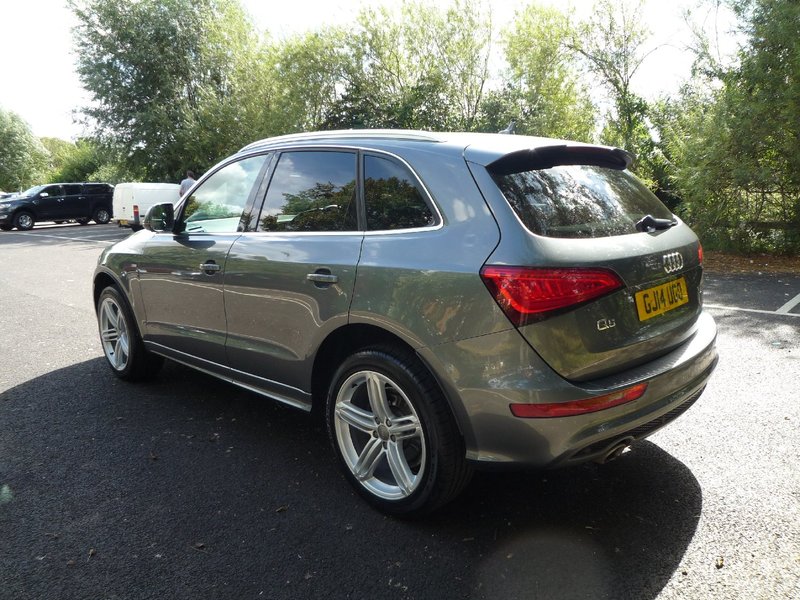 AUDI Q5