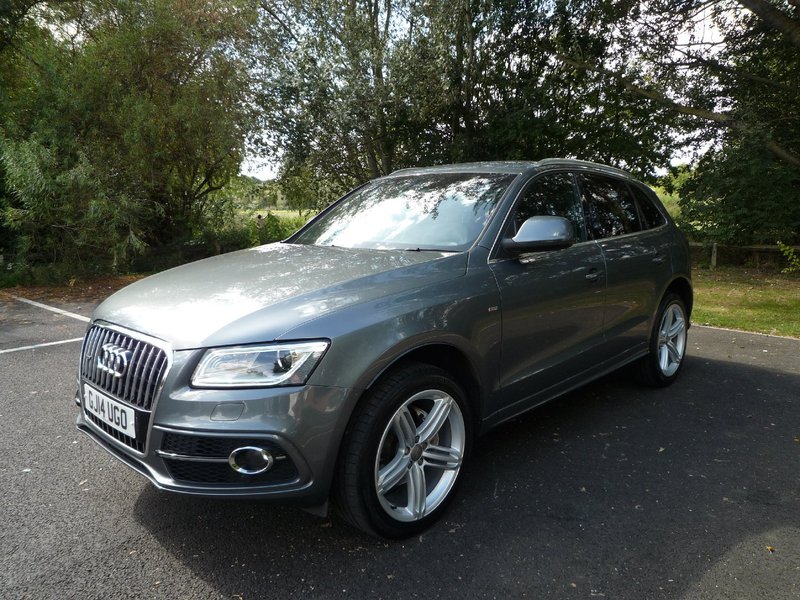 AUDI Q5