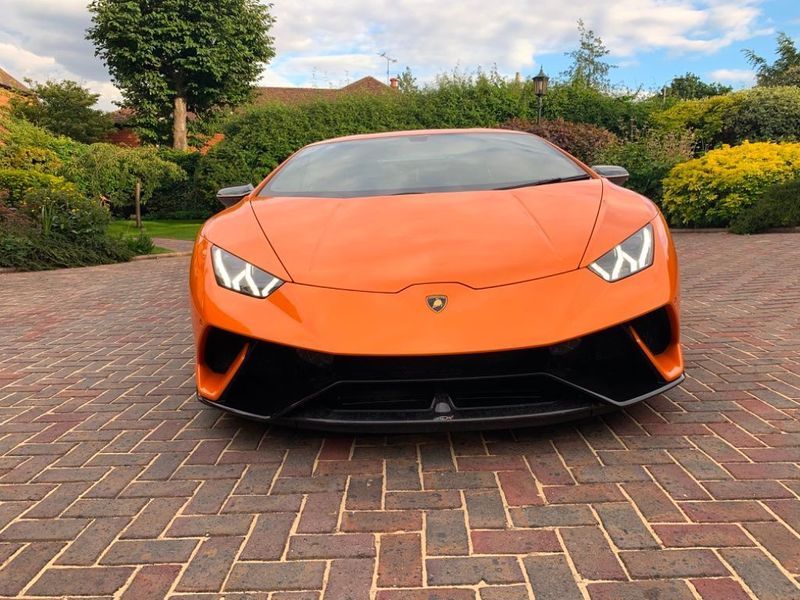 LAMBORGHINI HURACAN