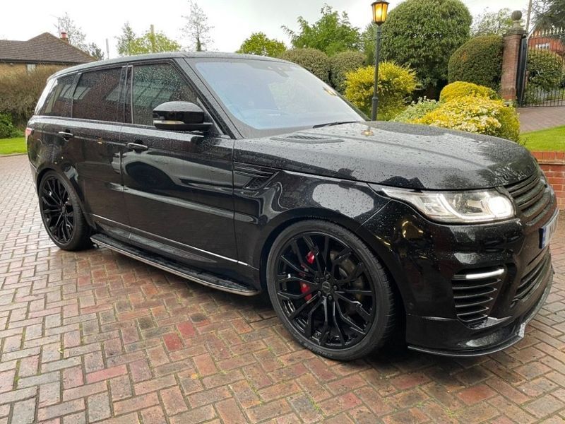 View LAND ROVER RANGE ROVER SPORT SDV6 HSE DYNAMIC - URBAN UPGRADE