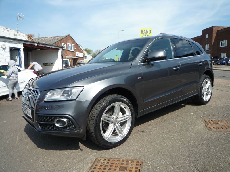 AUDI Q5