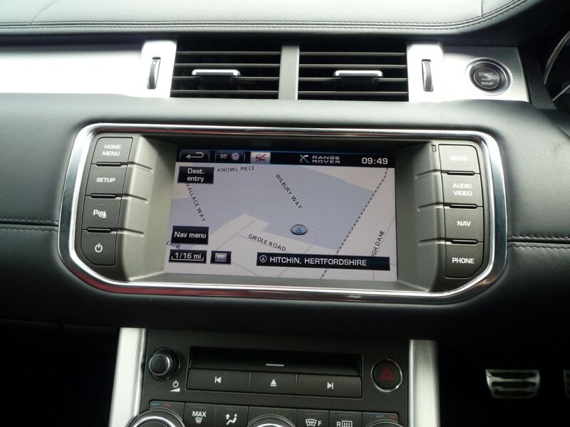 LAND ROVER RANGE ROVER EVOQUE